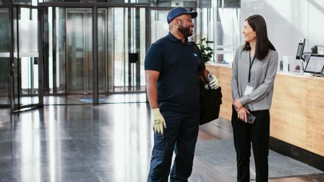 img_kone_care_dx_landingpage_block7_image2_transforming